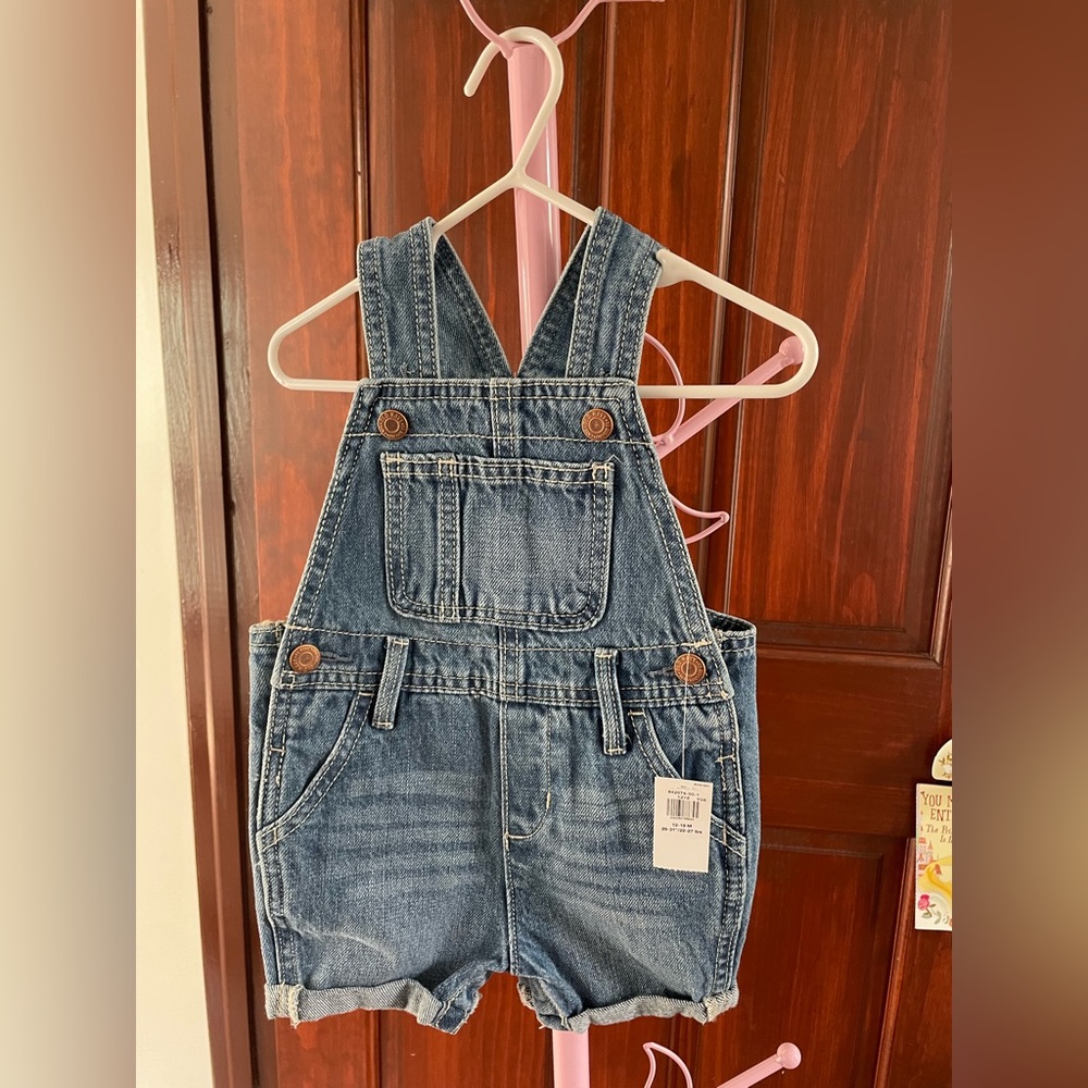 Old Navy Overalls / 12-18 Months